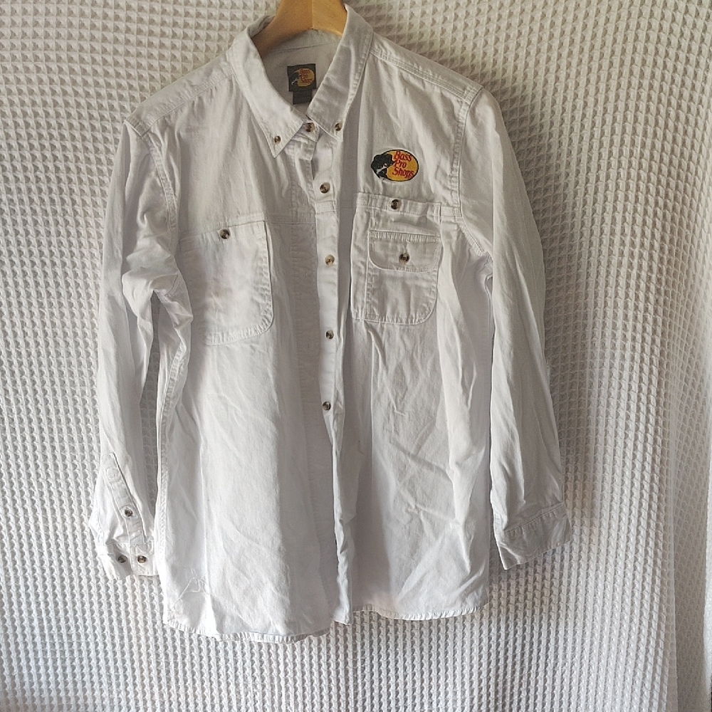 Ladies Bass Pro Shops White Casual Button Down Shirt XL